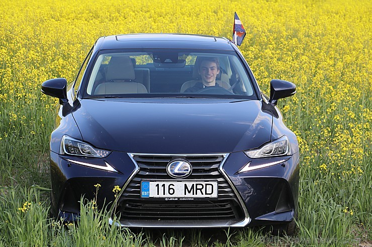 Travelnews.lv redakcija ar jauno «Lexus IS300H» apceļo Latgali un 4 dienās nobrauc 1000 km garu maršrutu 199129