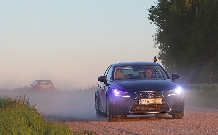 Travelnews.lv redakcija ar jauno «Lexus IS300H» apceļo Latgali un 4 dienās nobrauc 1000 km garu maršrutu 199131