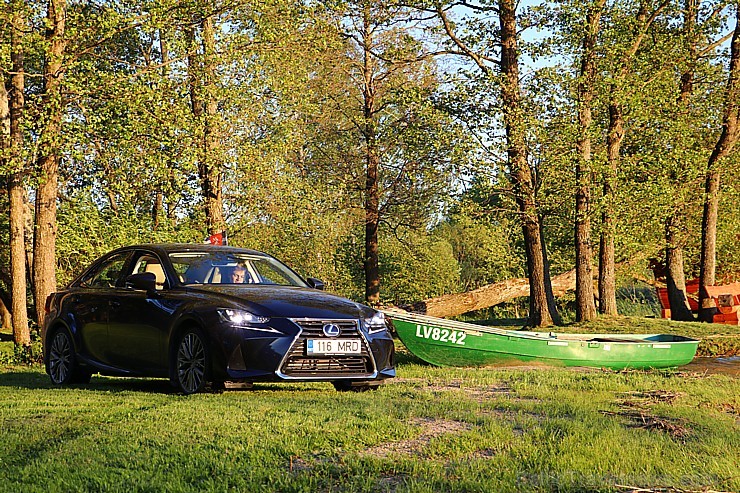 Travelnews.lv redakcija ar jauno «Lexus IS300H» apceļo Latgali un 4 dienās nobrauc 1000 km garu maršrutu 199139