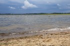 Travelnews.lv apmeklē Sivera ezeru Krāslavas novadā, kur konstatē gandrīz +20 siltu ūdeni 23