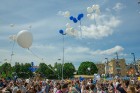 Ar ziepju burbuļu salūtu Rīgā atklāj Centra sporta kvartāla rotaļu laukumu 15