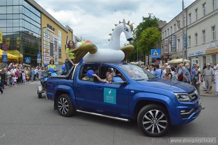 Daugavpilī  krāšņi un daudzveidīgi aizvadīti pilsētas svētki 200893