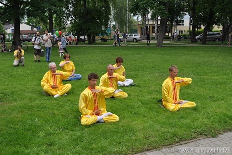 Daugavpilī  krāšņi un daudzveidīgi aizvadīti pilsētas svētki 200903