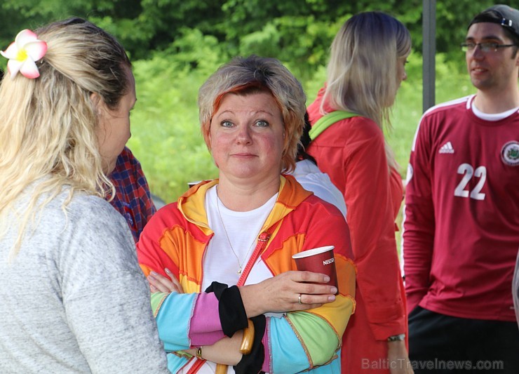 Latvijas Viesnīcu un restorānu asociācija pierāda izturību sporta spēlēs 201194