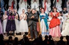 Siguldas 
opermūzikas svētkos noticis operas «Falstafs» brīvdabas oriģināliestudējums 21