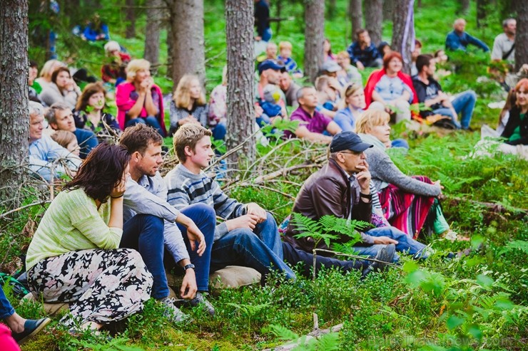 Lubāna mitrājā aizvadīti burvīgi akustiskie koncerti «Skaņas dabā» 203632