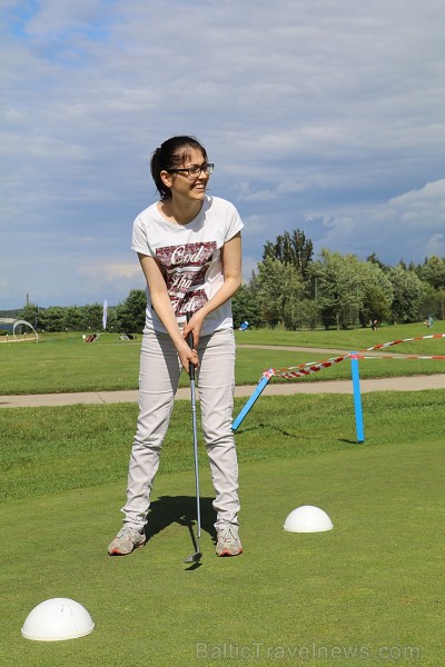 Travelnews.lv kopā ar «Turkish Airlines» mācās golfa klubā «Ozo Golf Club» spēlēt golfu 203955