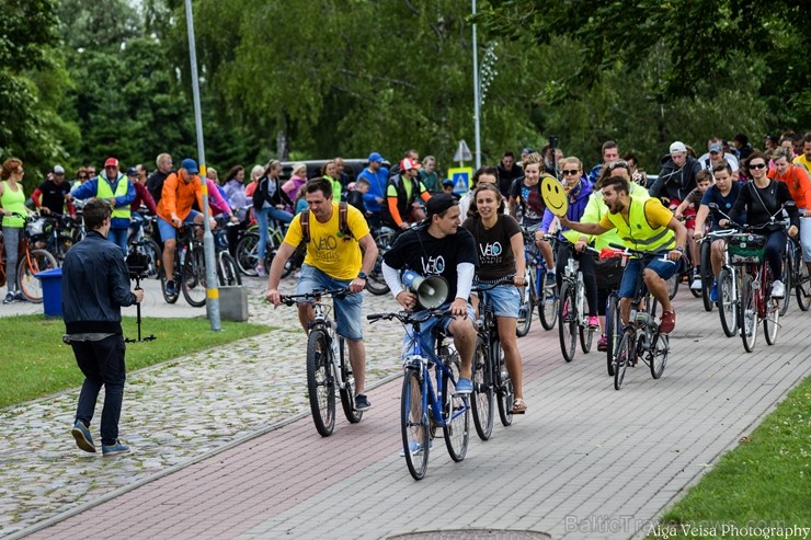 Grobiņā atraktīvi aizvadīts velotūrisma pasākums «Grobiņas Velobānis» 204084