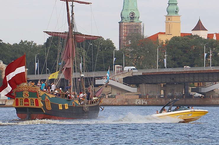 Travelnews.lv Rīgā piedalās vēsturisko burinieku festivālā «Baltic Sail Riga 2017» 205074