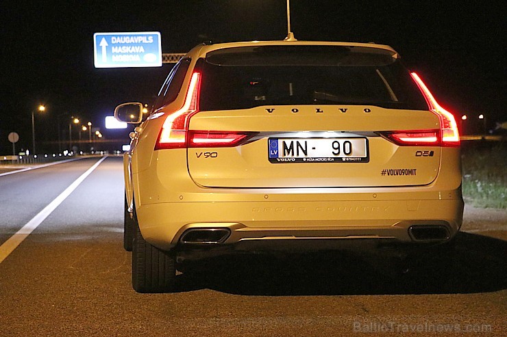 Travelnews.lv ar jauno Volvo V90 Cross Country apceļo Latgali 205446