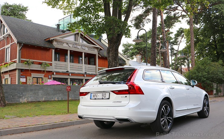 Travelnews.lv ar jauno Volvo V90 Cross Country apceļo Latgali 205511