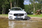 Travelnews.lv ar jauno Volvo V90 Cross Country apceļo Latgali 27