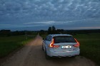 Travelnews.lv ar jauno Volvo V90 Cross Country apceļo Latgali 65