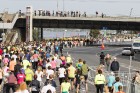 Rīgas centrā notiekošajā rudens skrējienā «We Run Riga» dalību ņem vairāk nekā 9000 skrējēju 17