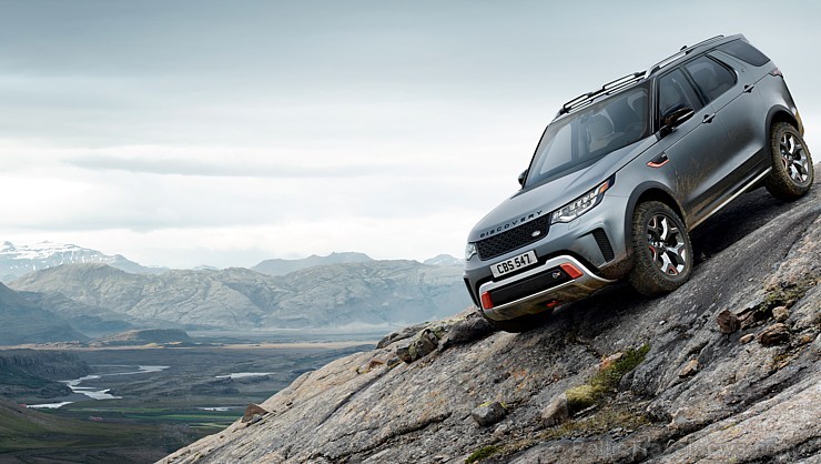 Land Rover Discovery SVX ir īpaši piemērots apvidus cienītājiem un ceļotājiem 207050