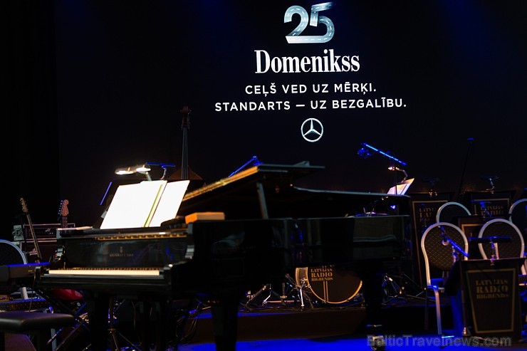 «Domenikss» prezentē «Mercedes-Benz» zīmolu ar 25 gadu jubilejas svinībām 207848