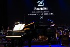 «Domenikss» prezentē «Mercedes-Benz» zīmolu ar 25 gadu jubilejas svinībām 11