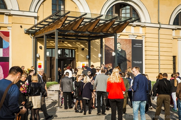 Daugavpils Marka Rotko mākslas centrā svinīgi atklāta 2017.gada rudens izstāžu sezona 208182