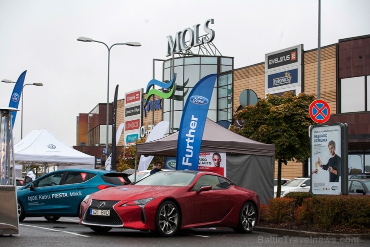 Rīgā aizvada «Latvijas Gada auto 2018» lielo testu dienu. 208930