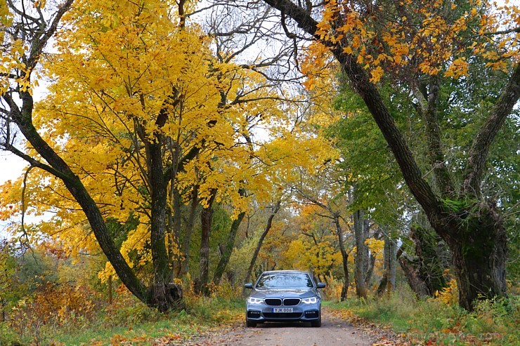 Travelnews.lv apceļo rudenīgo Latviju ar jauno un jaudīgo BMW 5401 208967