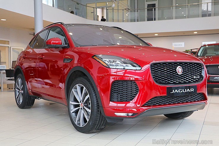 Latvijā 17.10.2017 tiek prezentēts auto, kas patiks sievietēm un pilsētniekiem - Jaguar E-Pace 209019