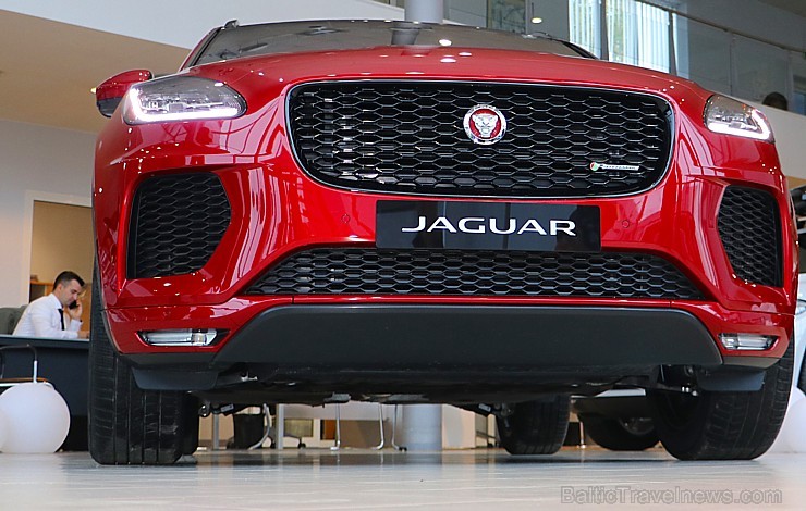 Latvijā 17.10.2017 tiek prezentēts auto, kas patiks sievietēm un pilsētniekiem - Jaguar E-Pace 209044