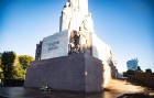 Rīgā svinīgi atklāts restaurētais Brīvības piemineklis 25