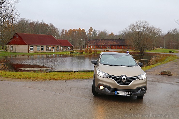 Travelnews.lv dodas uz Lūznavas muižu Latgalē ar jauno krosoveru Renault Kadjar dCi 130 4x4 210914