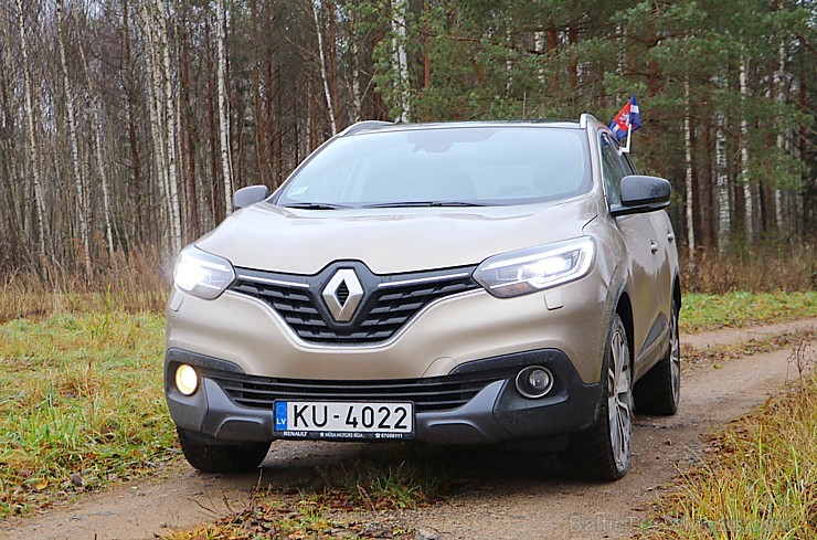 Travelnews.lv dodas uz Lūznavas muižu Latgalē ar jauno krosoveru Renault Kadjar dCi 130 4x4 210932