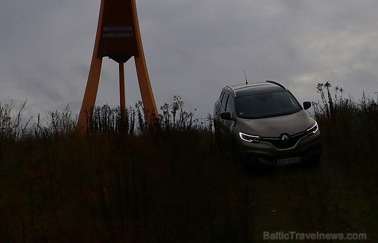 Travelnews.lv dodas uz Lūznavas muižu Latgalē ar jauno krosoveru Renault Kadjar dCi 130 4x4 210958