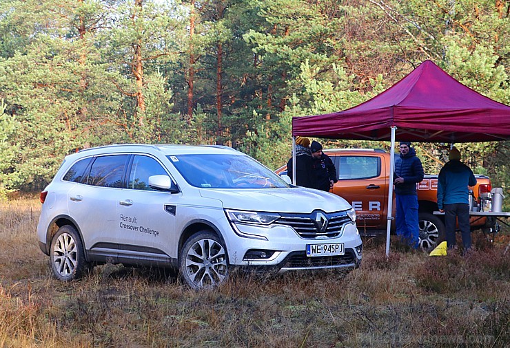 Travelnews.lv meža ceļos iepazīst trīs vāģus - Renault Captur, Renault Koleos un Renault Kadjar 211582