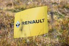 Renault krosoveri dodas Latvijas mežu ceļos. Foto: Gints Ivuškāns 30
