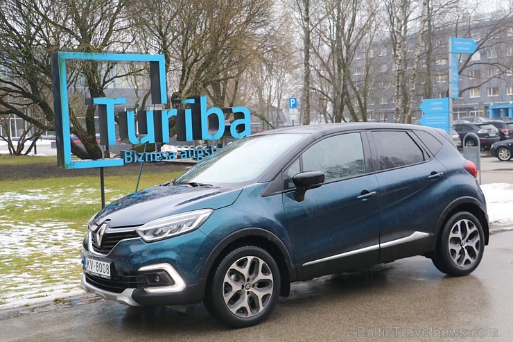 Travelnews.lv apceļo Latvijas galvaspilsētu ar Renault Captur 215216