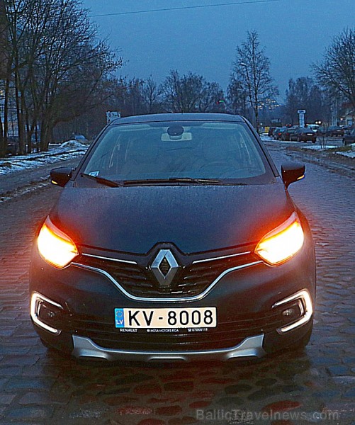 Travelnews.lv apceļo Latvijas galvaspilsētu ar Renault Captur 215248