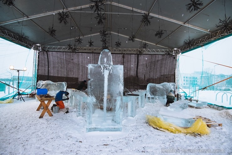 Jelgavā tapušas pirmās 30 ledus skulptūras 215953