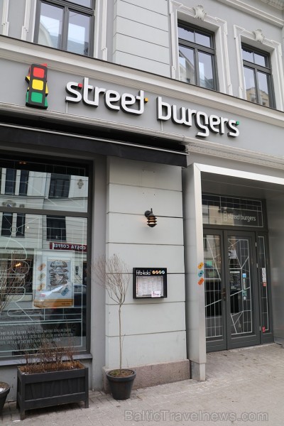 Travelnews.lv apmeklē un izgaršo Rīgas burgernīcu «Street Burgers» Blaumaņa ielā 218121