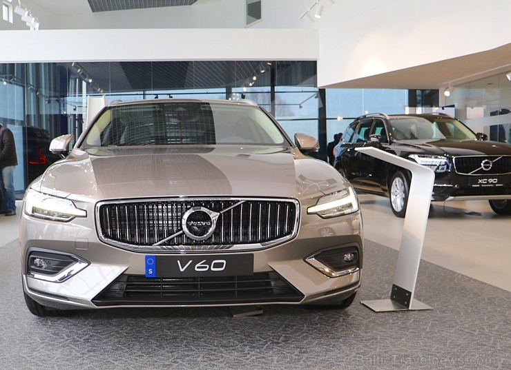 Latvijā 12.03.2018. tiek prezentēts jaunais un elegantais Volvo V60 218693