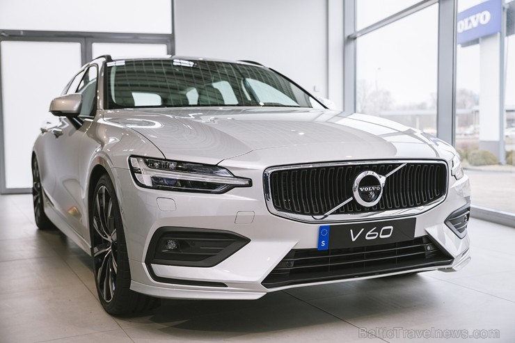 Latvijā 12.03.2018. tiek prezentēts jaunais un elegantais Volvo V60 Foto: balticpictures.lv 218762