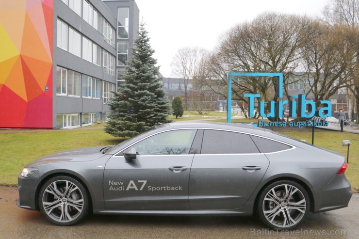 Travelnews.lv ar jauno «Audi A7 Sportback» apceļo Kurzemi un Kuldīgu 219124