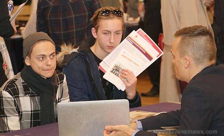 Latvijas jaunieši ar lielu interesi iepazīst «Meridian Group» studiju iespējas ārzemēs 219842
