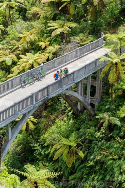 Aplūko Jaunzēlandes elpu aizraujošos dabas skatus. Foto: Tourism New Zealand 220229