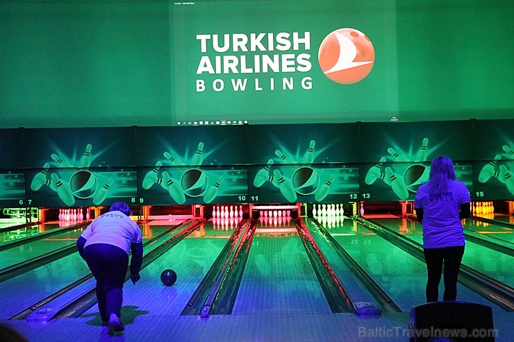 Lidsabiedrība «Turkish Airlines» rīko Latvijas tūrisma firmām divu dienu boulinga turnīru 221567