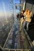 Travelnews.lv apmeklē Čikāgas augstākās ēkas Vilisa torņa skata platformu «Skydeck Chicago». Atbalsta: Finnair 21