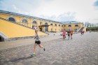 Daugavpilī ap trīs tūkstošiem cilvēku izskrien skriešanas seriāla pusmaratonā 21