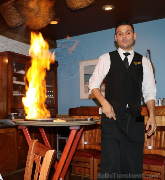 Travelnews.lv iepazīst grieķu restorānu «Santorini» Čikāgā. Atbalsta: Finnair 222746