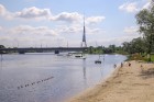 Līdz ar peldsezonas sākšanos, Rīgas pludmales sākuši uzmanīt glābēji 8