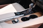 Japāņu premium klases zīmols piedāvā «Lexus RX 450hL» Jūrmalas skatos 10