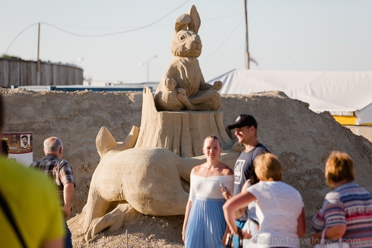 Jelgavā  aizvadīts jau 12. Starptautiskais smilšu skulptūru festivāls 225169