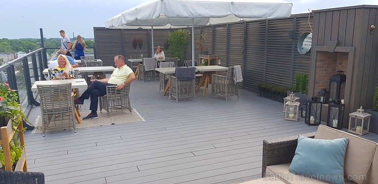 Pārdaugavas viesnīca «Bellevue Park Hotel Riga» atklāj restorāna «Le Sommet» jumta terasi ar burvīgu Rīgas skatu. Foto: Samsung Galaxy Note8 226055