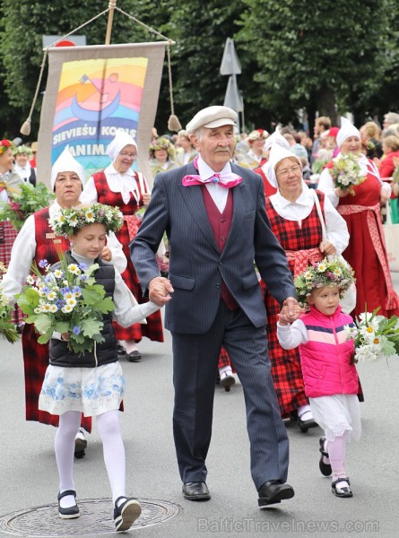 Dziesmu un deju svētku atklāšanas gājiens 1.07.2018 pulcē Rīgā visus Latvijas novadus 226545